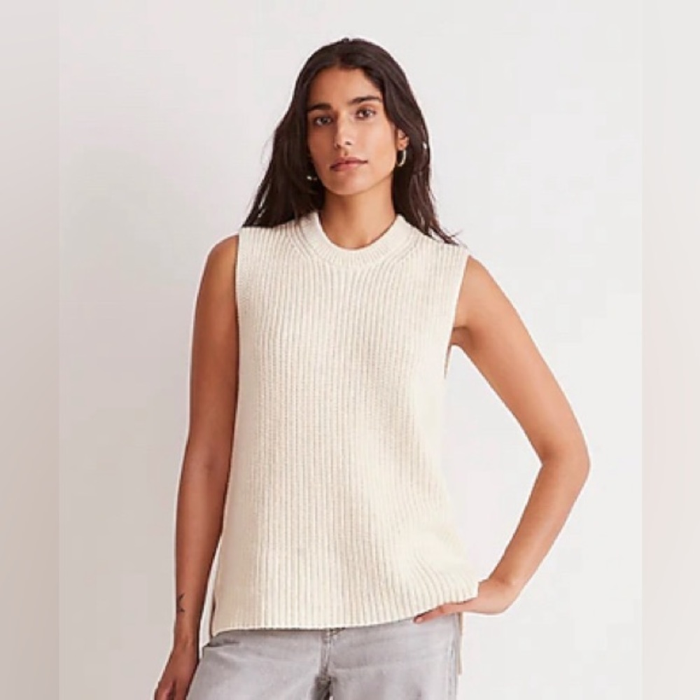 Madewell Womens cream colored ribbed long sweater vest